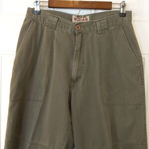 NESI A. G. Olive green pants